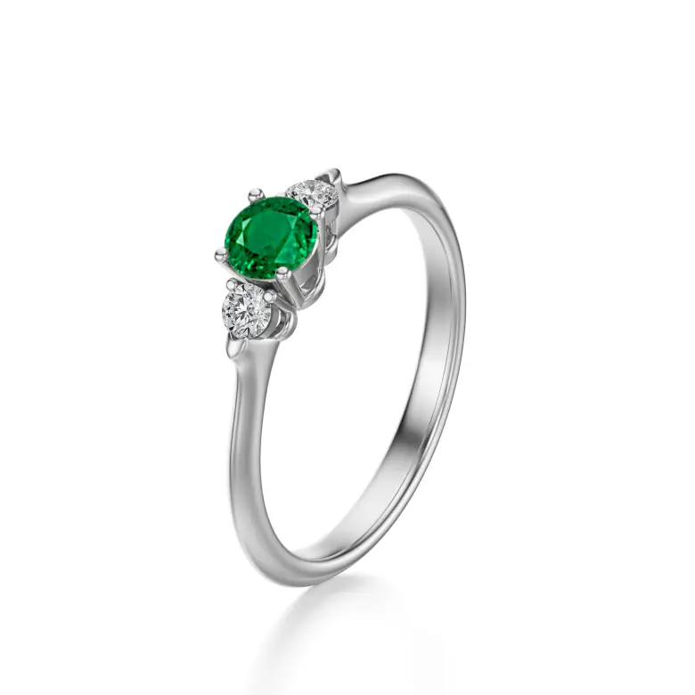 Pierścionek z białego złota ze szmaragdem AJPZ_086